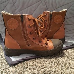 Converse Kids Combat Boots Size 2